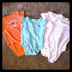 18 mo onesies bundle(4 total)